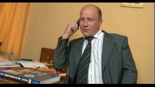 у. милая русская девушка и старик-учитель. сладкий кулак время порно
